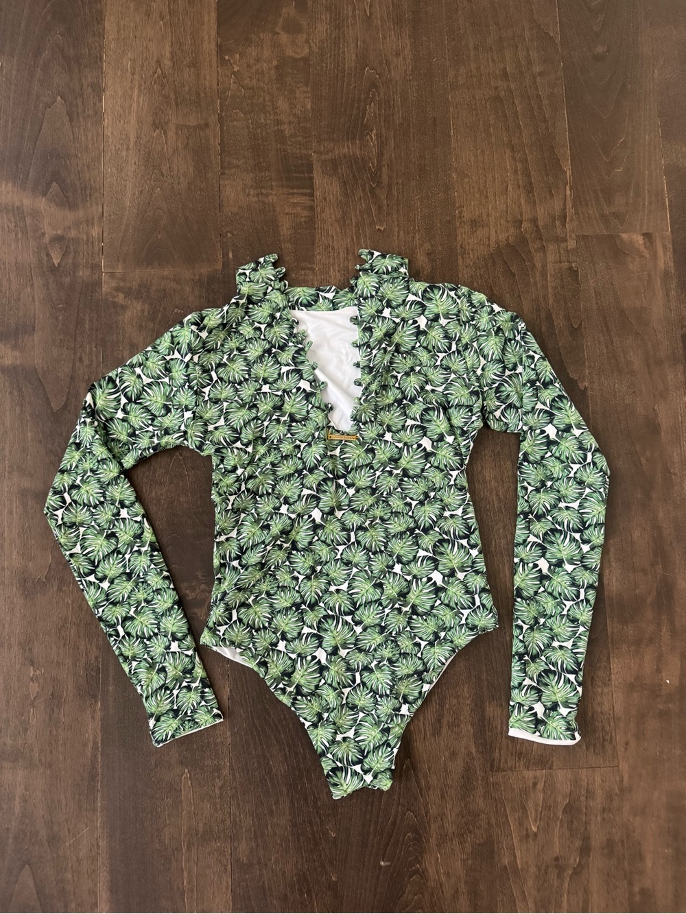 San Lorenzo Green Leaf-Print Long-Sleeve One-Piece Swimsuit